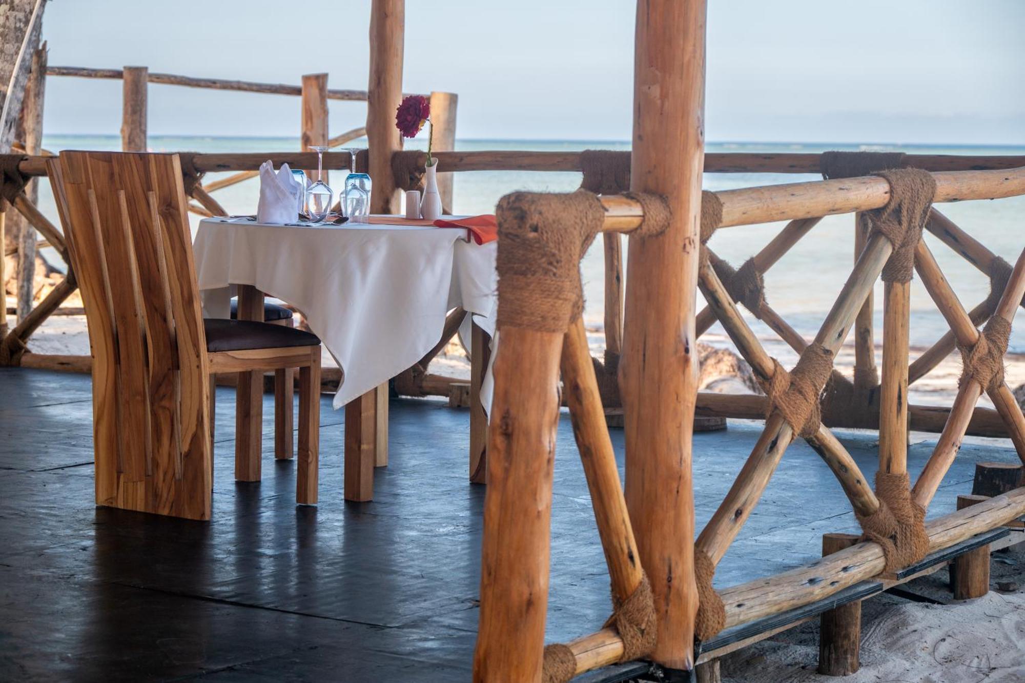 Royal Mandarin Hotel & Resort Pwani Mchangani Eksteriør bilde